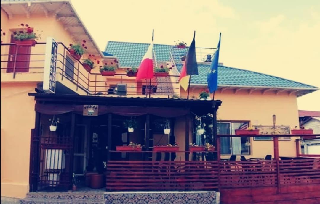 Pensiunea Pelican Tulcea Extérieur photo